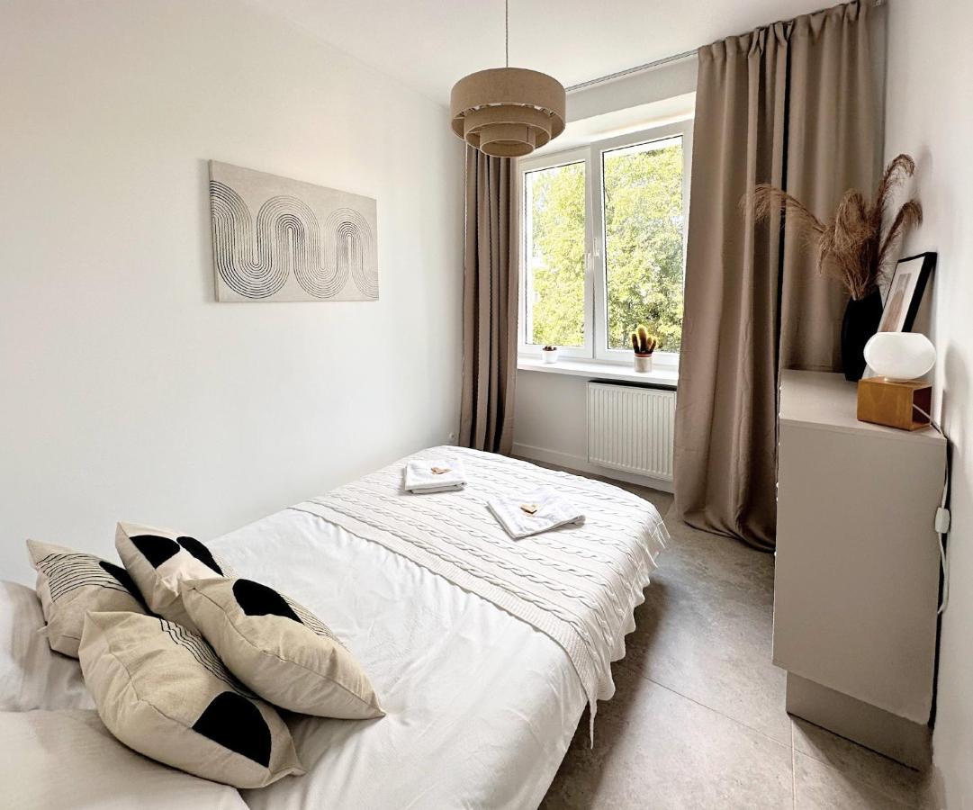 Warsaw Concierge Wiatraczna Apartman Kültér fotó